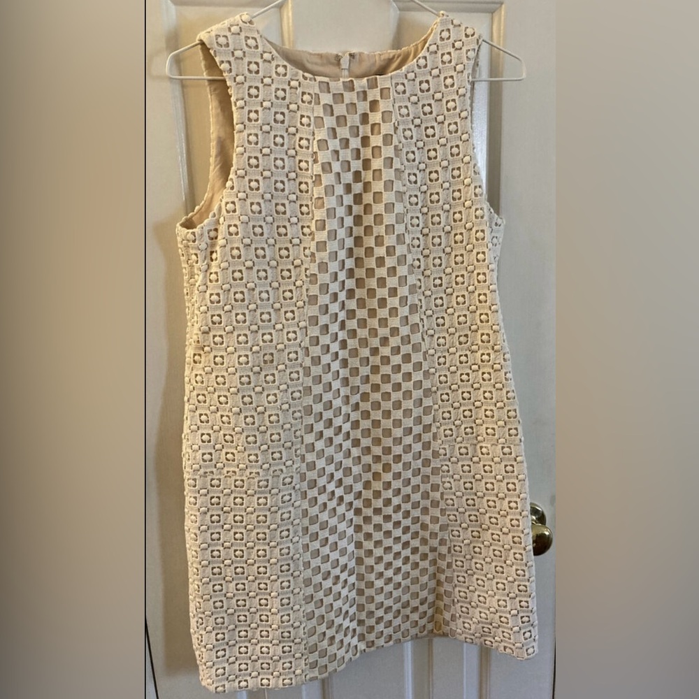 NWT Tibi Sonoran Sleeveless Eyelet Shift Dress, Ivory, Crochet, Size 10 - Picture 4 of 10